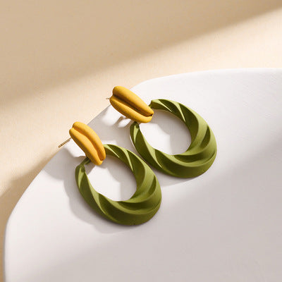 Fashion Women Round Shaped Earrings for Women