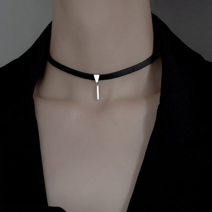Black Leather Simple Style Necklace for Women