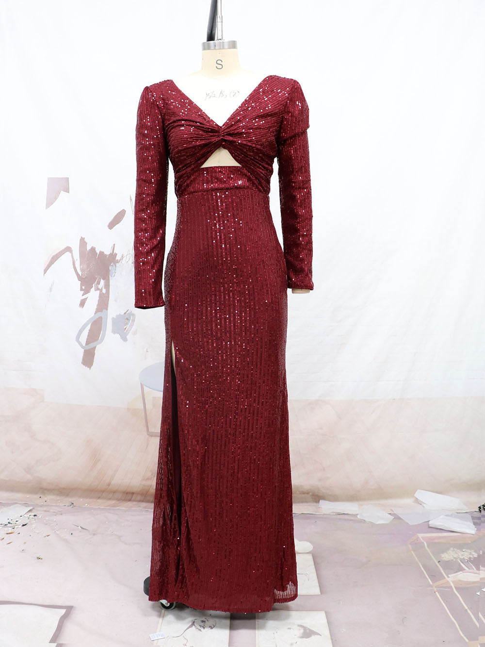 Sexy Long Sleeves Sequined Evening Dresses