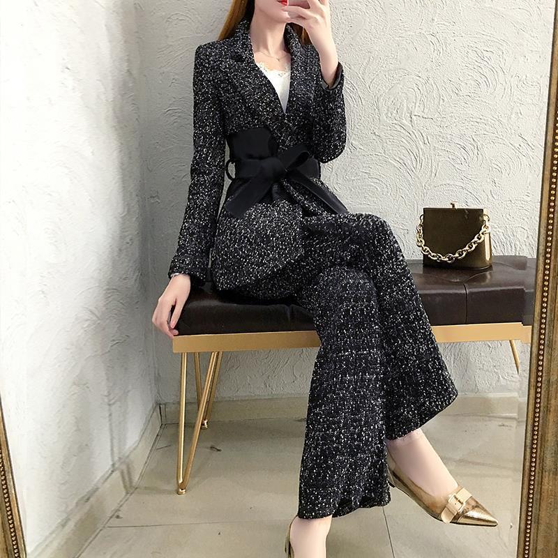 Classy Wool Fall Blazer & Pants Women Outfits