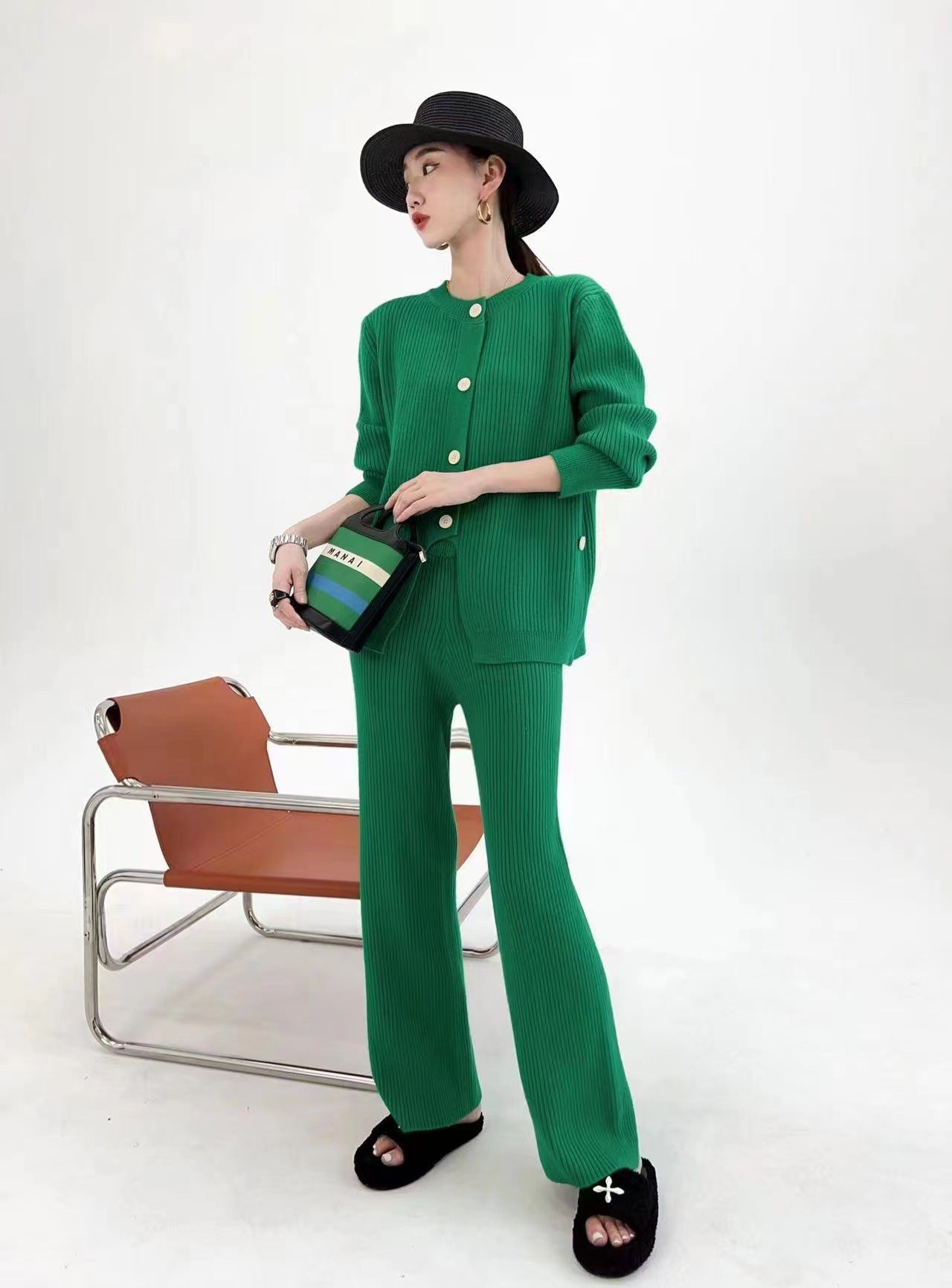 Designed Knitted Tops and Wide Legs Pants for Women