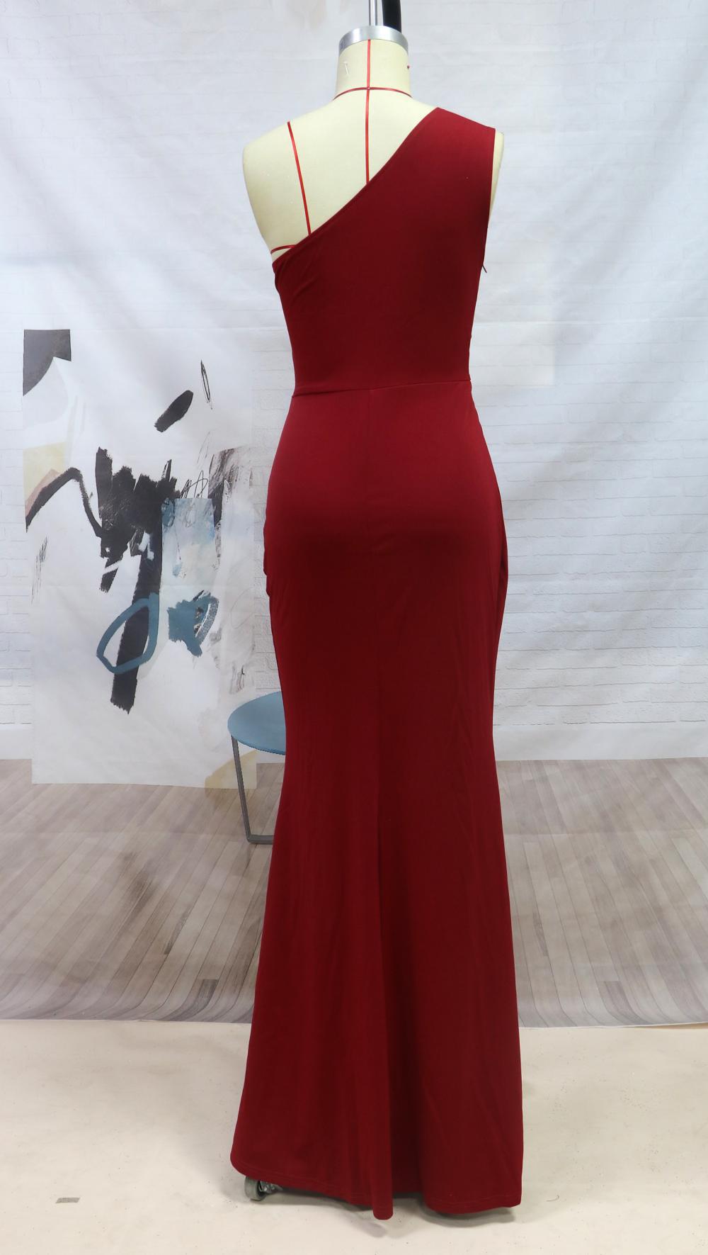 Sexy One Shoulder Sleeveless Evening Dresses