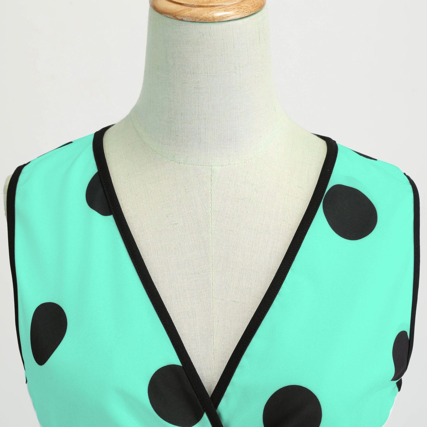 Summer Sleeveless Polka Dot Dresses