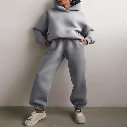 Casual Fashion Two Pieces Sports Suits for Women