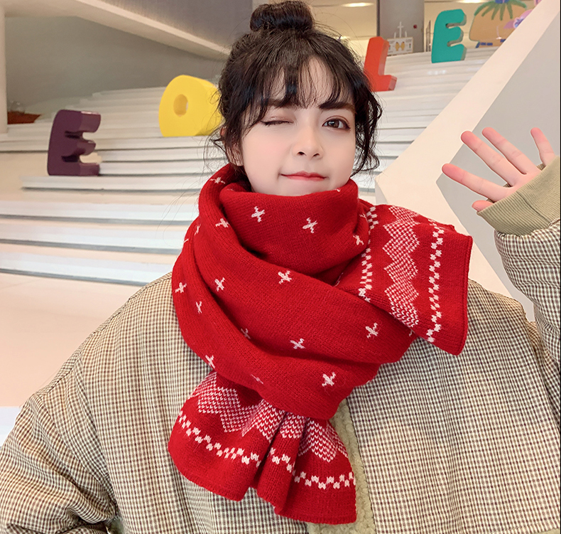 Christmas Lovely Elk Design Knitted Scarves