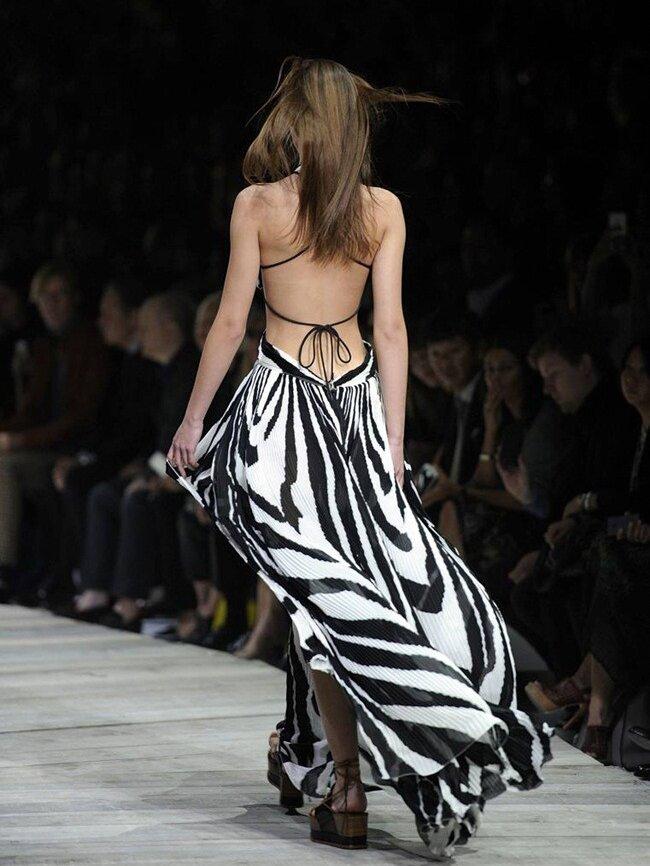 Sexy Backless Halter Sexy Maxi Dress-STYLEGOING